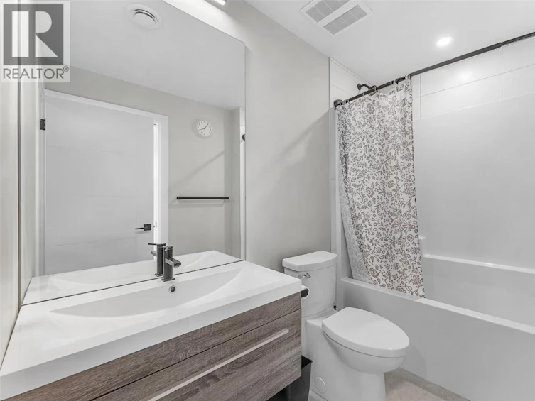 3645 Mckinley Beach Drive, Kelowna, BC, V1V 3G2 - 73