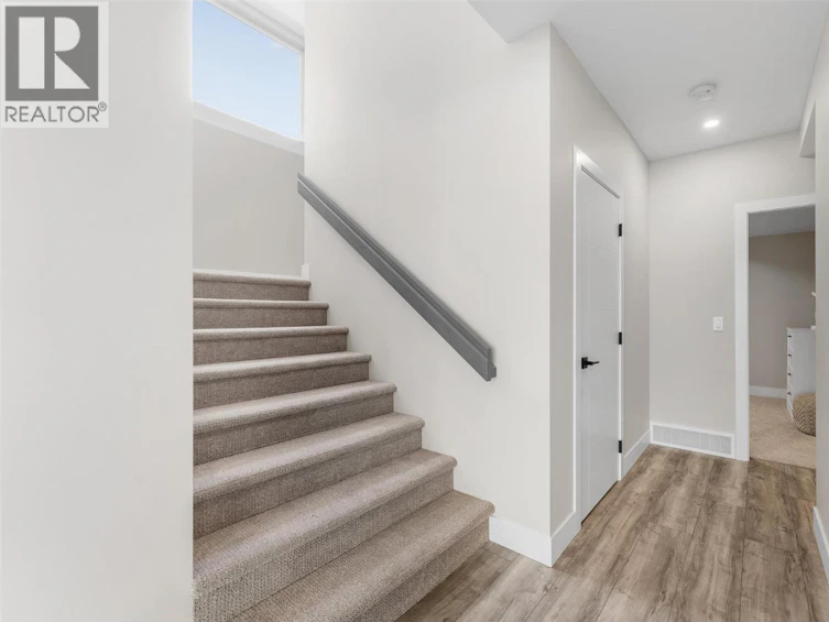 3645 Mckinley Beach Drive, Kelowna, BC, V1V 3G2 - 35