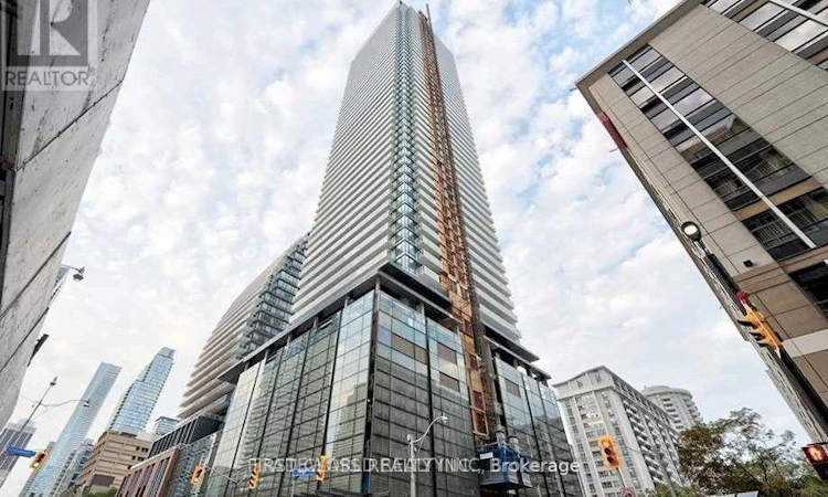 4002-501 Yonge Street