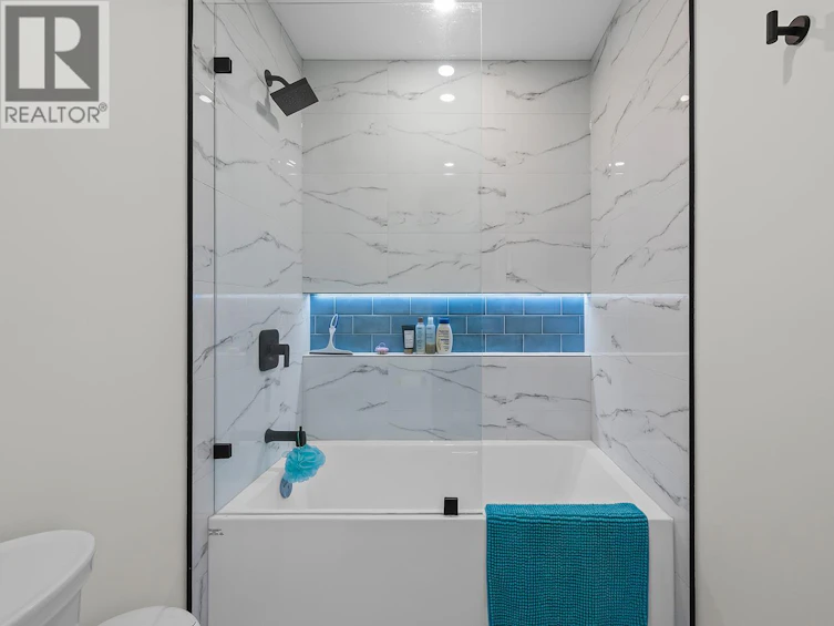 443 Vision Court, Kelowna, BC, V1W 0C4 - 43