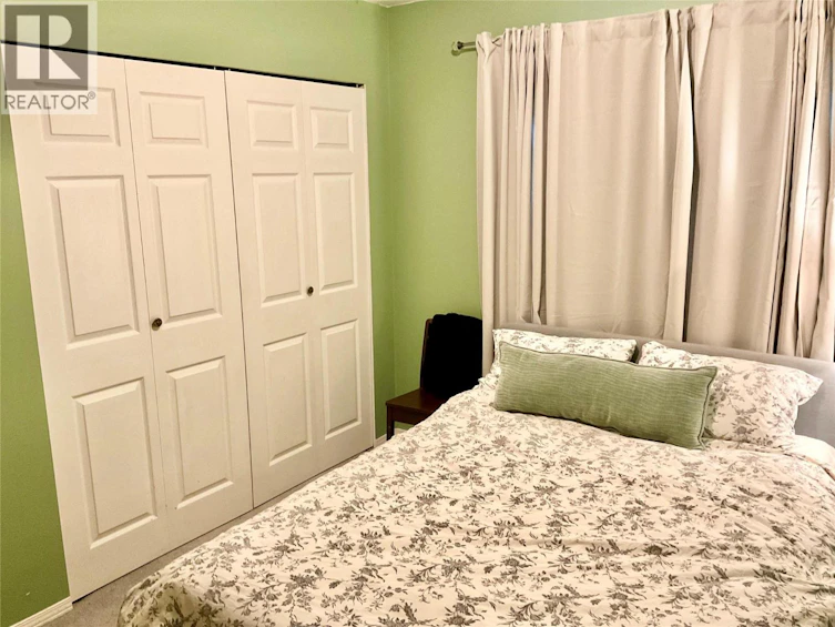 706 Central Avenue, Midway, BC, V0H 1M0 - 35