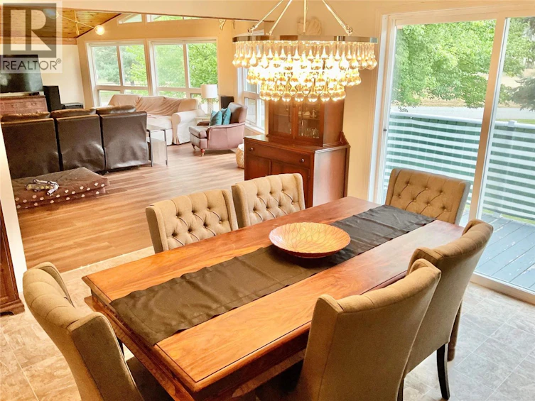 706 Central Avenue, Midway, BC, V0H 1M0 - 25