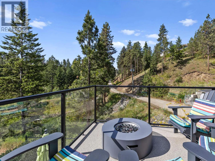 22-830 Westview Way, West Kelowna, BC, V1Z 0A5 - 23