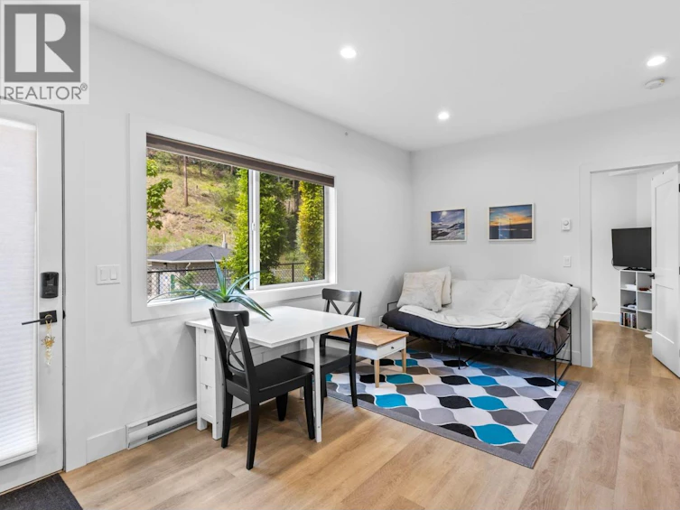 22-830 Westview Way, West Kelowna, BC, V1Z 0A5 - 45