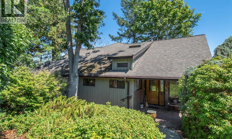 561-565 Island Highway
