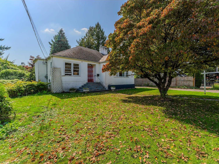 46220 Maple Avenue, Chilliwack, BC, V2P 2J4 - 2