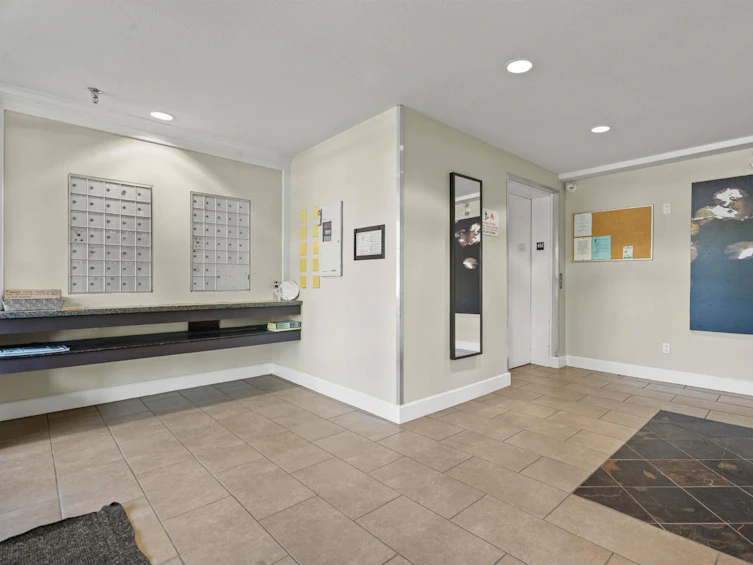 216-46262 First Avenue, Chilliwack, BC, V2P 0C3 - 2