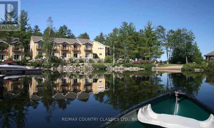 1-1579 Anstruther Lake Road