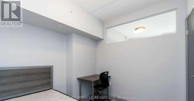 407A-275 Larch Street E, Waterloo, ON, N2L 3R2 - 2