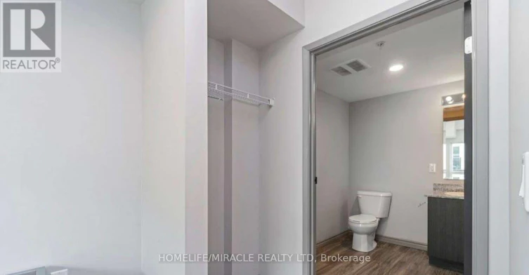 407A-275 Larch Street E, Waterloo, ON, N2L 3R2 - 8