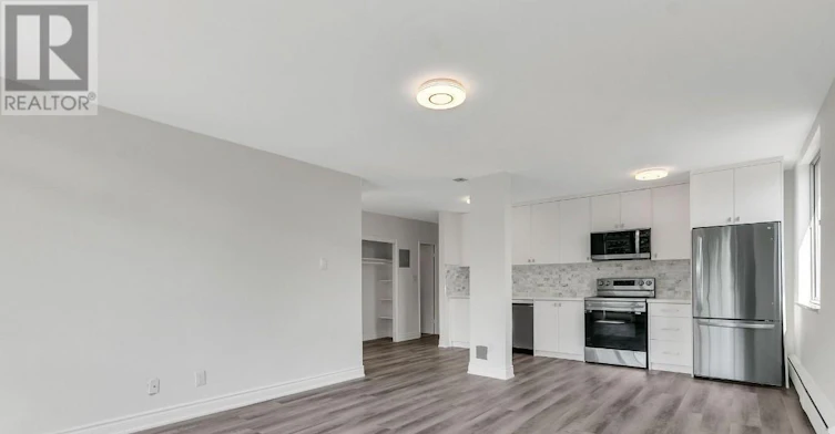 12-18 Kenrae Road, Toronto, ON, M4G 1Y1 - 5