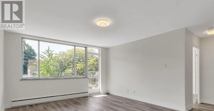 12-18 Kenrae Road, Toronto, ON, M4G 1Y1 - 17