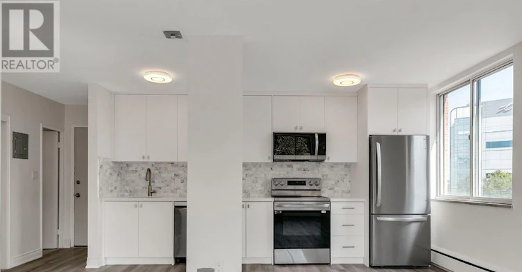 12-18 Kenrae Road, Toronto, ON, M4G 1Y1 - 10