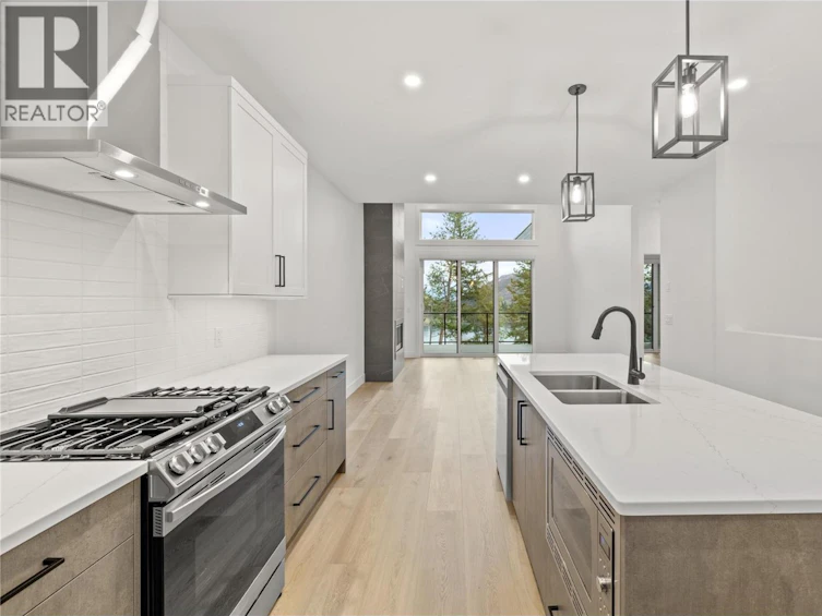7-2835 Canyon Crest Drive, West Kelowna, BC, V4T 0E3 - 8