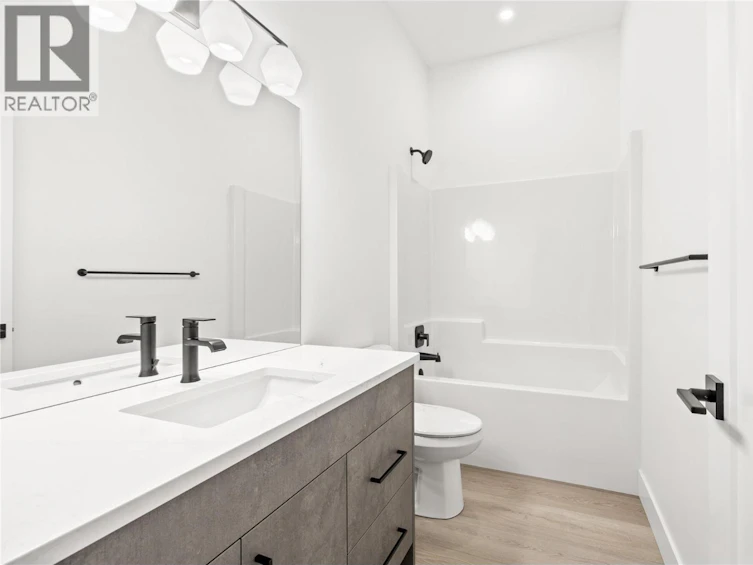 7-2835 Canyon Crest Drive, West Kelowna, BC, V4T 0E3 - 30
