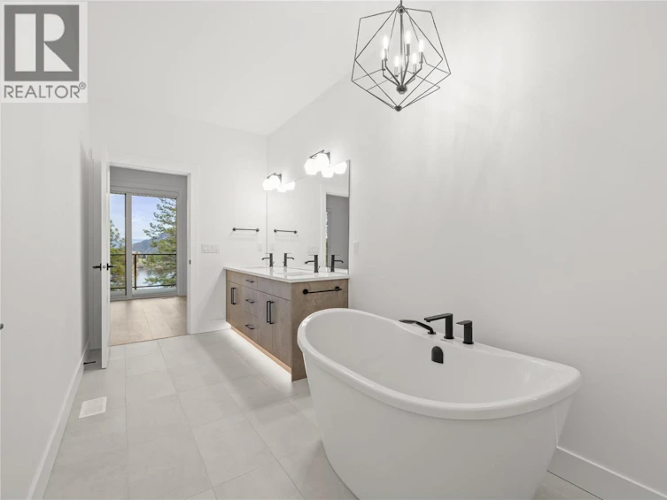 7-2835 Canyon Crest Drive, West Kelowna, BC, V4T 0E3 - 14