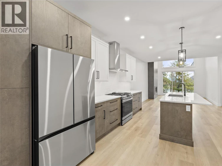 2-2835 Canyon Crest Drive, West Kelowna, BC, V4T 0E3 - 10