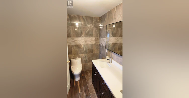 44 Reuben Avenue, Toronto, ON, M9M 1E5 - 23