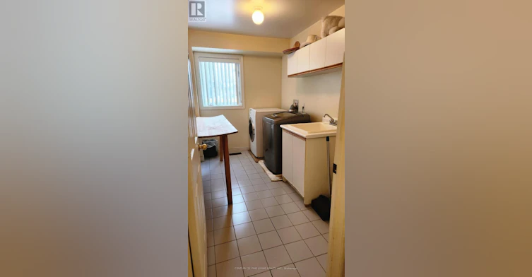 44 Reuben Avenue, Toronto, ON, M9M 1E5 - 26