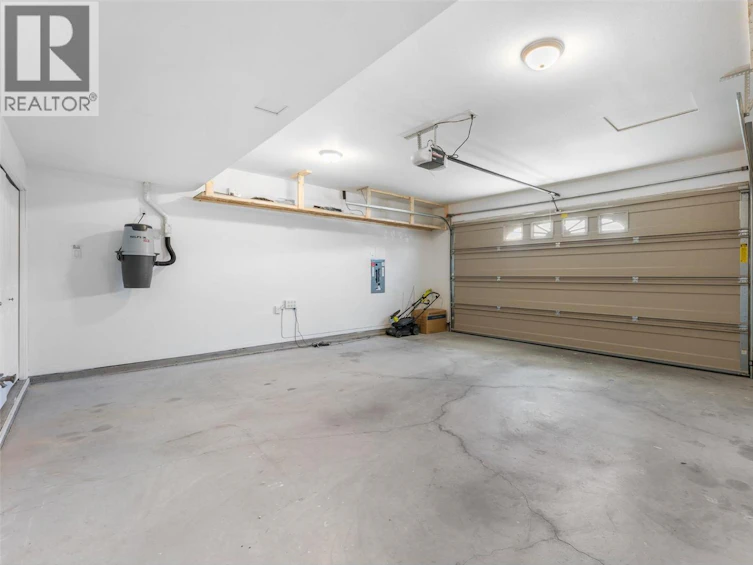 2828 Bentley Road, West Kelowna, BC, V4T 3A9 - 39