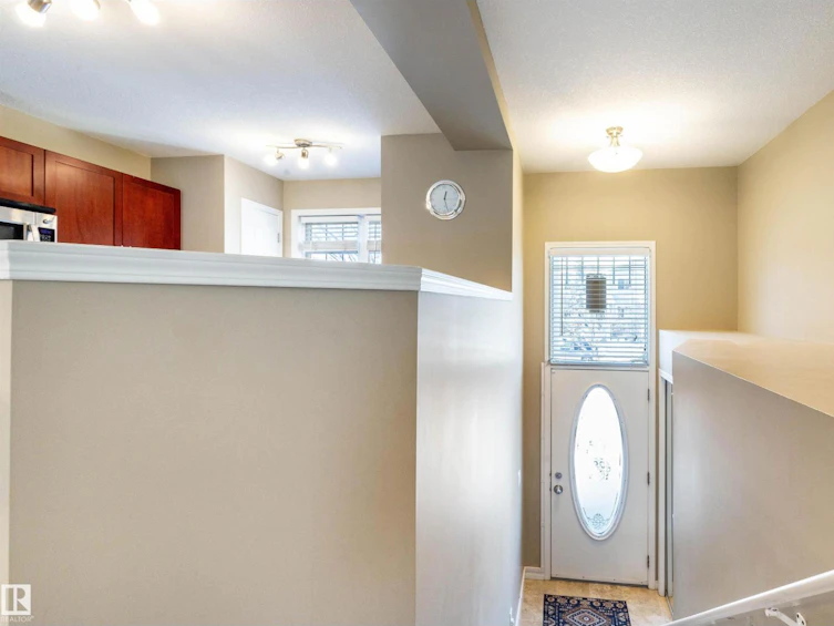1615 Towne Centre Bv NW, Edmonton, AB, T6R 0S3 - 2