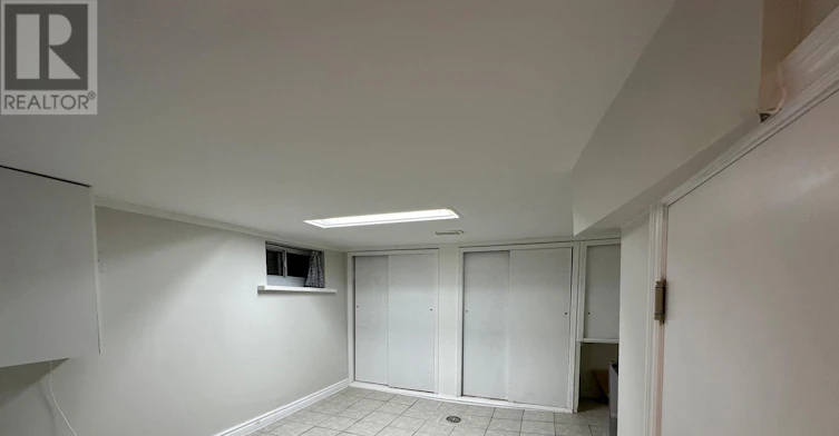 LOWER-151 Dynevor Road, Toronto, ON, M6E 3X5 - 3