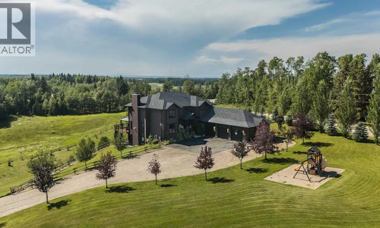 2 Hidden Valley Close