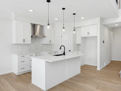 2535 211 Street NW - 2