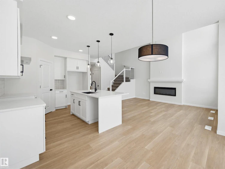 2535 211 Street NW, Edmonton, AB, T6M 3H1 - 7