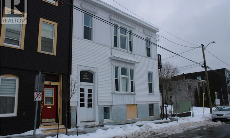 93 St James Street