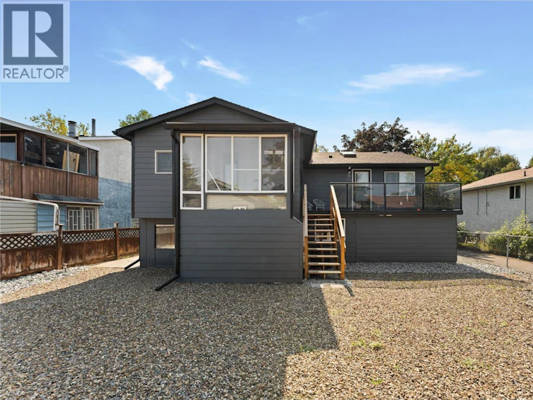 950 Raymer Avenue, Kelowna, BC, V1Y 4Z9 - 35