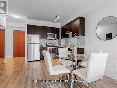 514-2800 Keele Street - 4