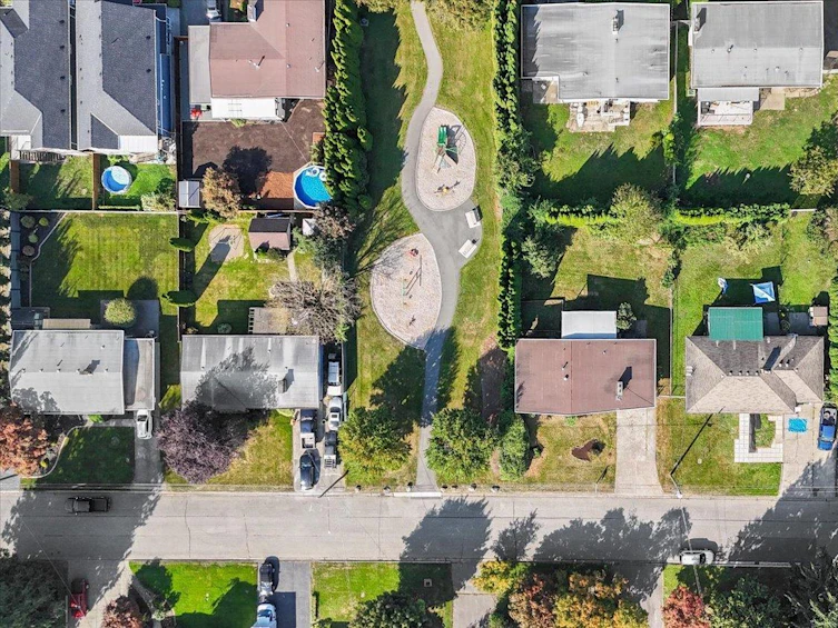 45415 Barton Avenue, Chilliwack, BC, V2P 1L1 - 36