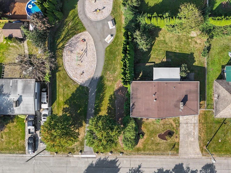 45415 Barton Avenue, Chilliwack, BC, V2P 1L1 - 34