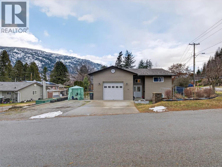 120 Kootenay Avenue, Castlegar, BC, V1N 4H4 - 43