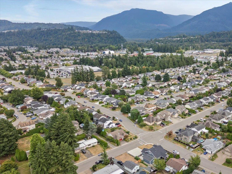 5855 South Carter Sardis Road, Chilliwack, BC, V2R 3K1 - 38