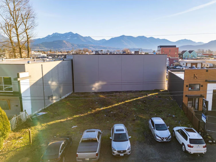 45886 Alexander Avenue, Chilliwack, BC, V2P 1L5 - 2