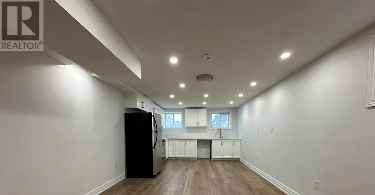 BSMT-67 York Road, Toronto, ON, M9R 3E7 - 6