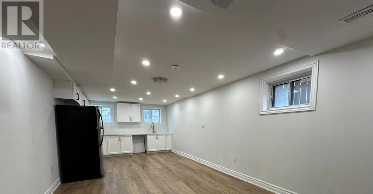 BSMT-67 York Road, Toronto, ON, M9R 3E7 - 7
