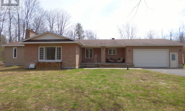 387 Campbell Side Road