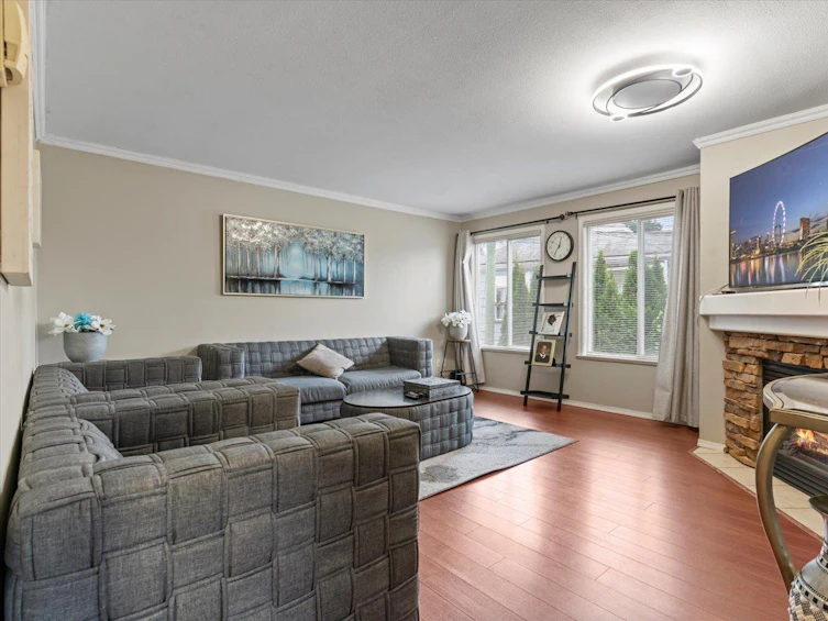 B-9570 Hazel Street, Chilliwack, BC, V2P 5N9 - 2