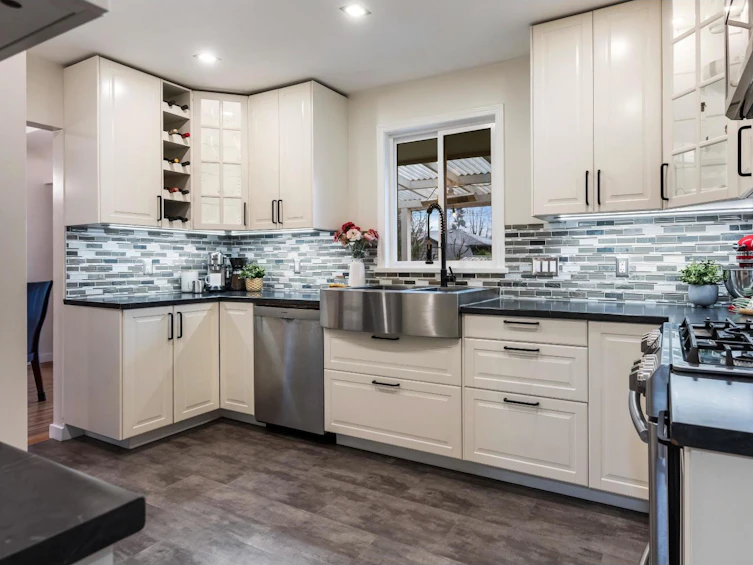 9776 East Heather Chilliwack Proper Street, Chilliwack, BC, V2P 5M6 - 3