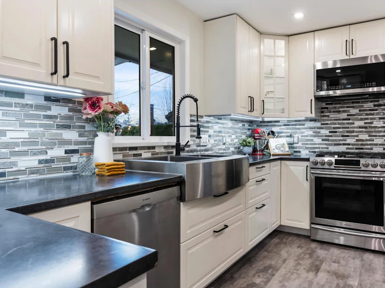 9776 East Heather Chilliwack Proper Street, Chilliwack, BC, V2P 5M6 - 17