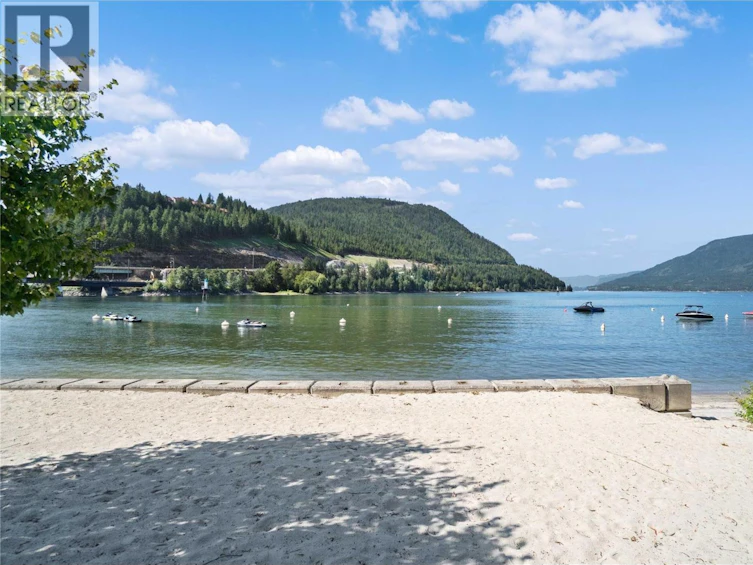 3-222 Temple Street, Sicamous, BC, V0E 2V0 - 29