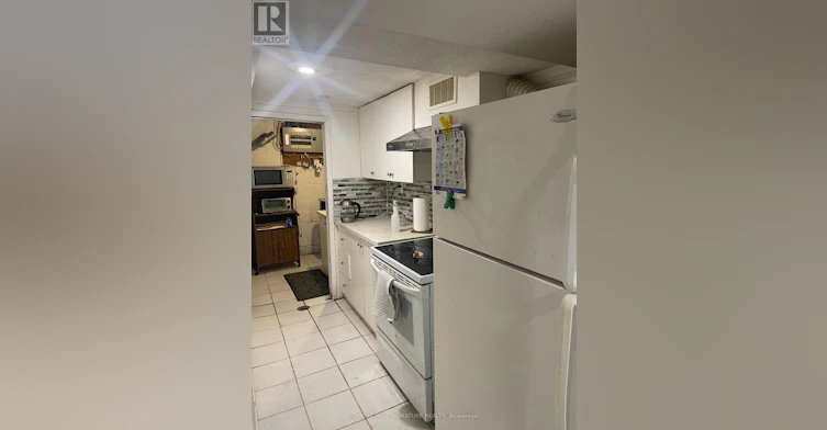 BASEMENT 2-62 Iangrove Terrace, Toronto, ON, M1W 2H2 - 9