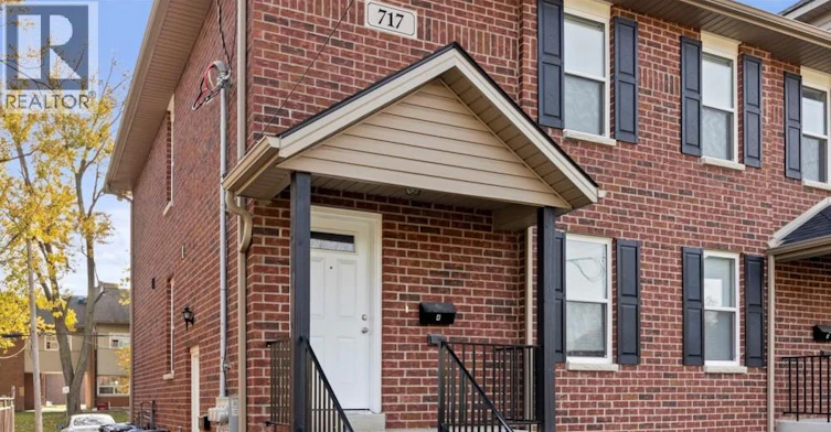 PER ROOM-717 St. Antoine, Windsor, ON, N9C 3H5 - 5