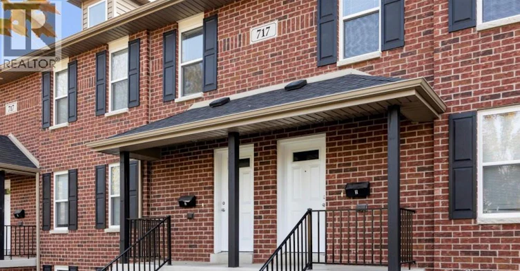 PER ROOM-717 St. Antoine, Windsor, ON, N9C 3H5 - 3