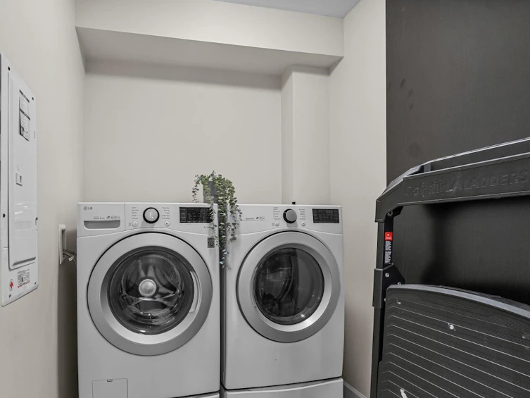 A113-20716 Willoughby Town Centre Drive, Langley, BC, V2Y 3J7 - 10