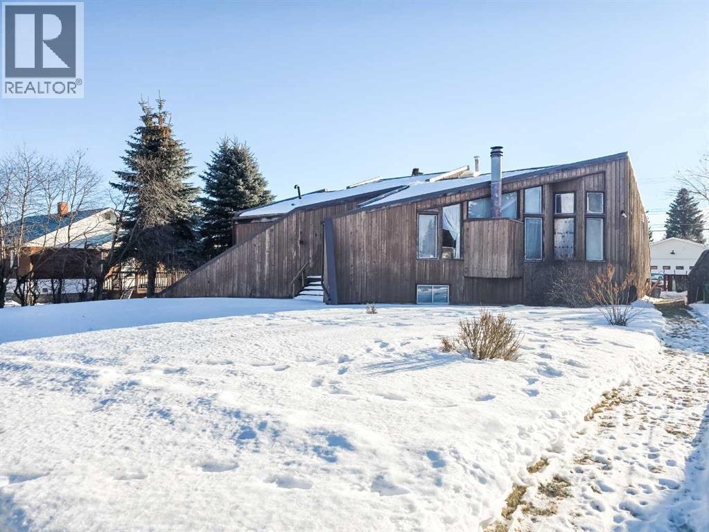 4819 10 Avenue, Edson, AB, T7E 1E6