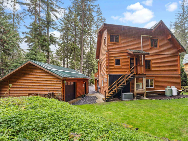 15041 Root Roundabout, Hope, BC, V0X 1L5 - 39